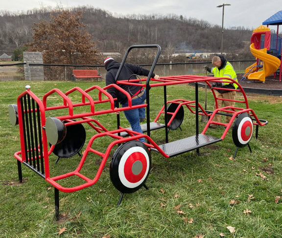 st albans roadside park playground car restoration 01 e1641432261530 Car Restoration at St. Albans Roadside Park A Huge Success.